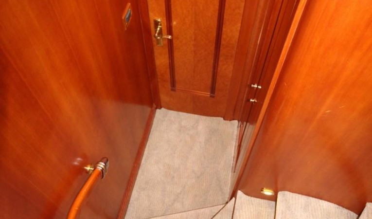 103 Westport VIP Guest Stairwell