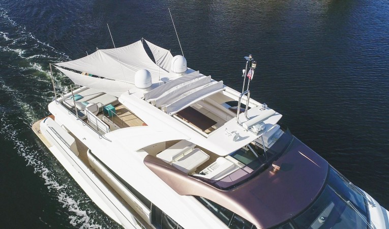 96 Ferretti Yachts 