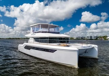 53' Leopard 2021