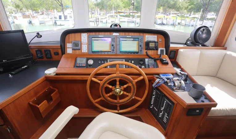 42 Nordic Tugs Lower Helm Electronics