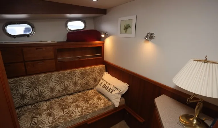 42 Nordic Tugs Guest Stateroom
