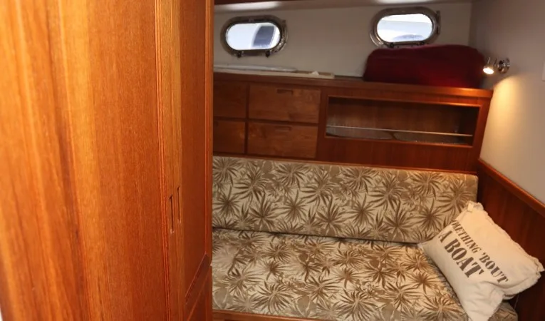 42 Nordic Tugs Guest Stateroom