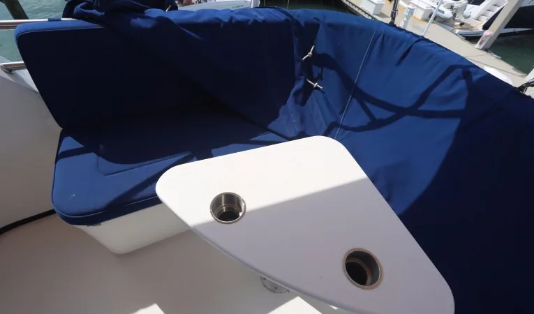 42 Nordic Tugs Flybridge Seating with Cover