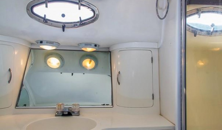 38 Mediterranean Head