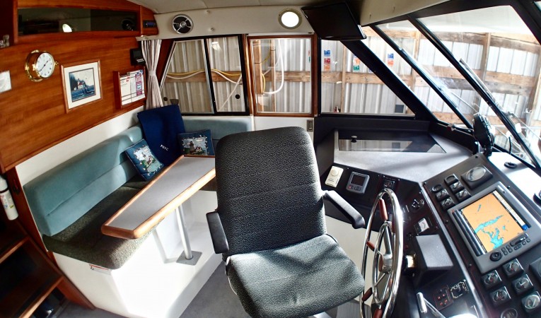 45 Bayliner Pilothouse Port