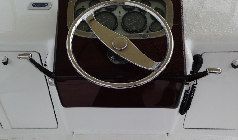 47 Buddy Davis Palm Beach Helm w/Electronic Controls