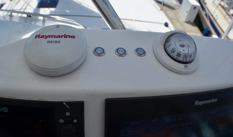 58 Leopard Additional Winch Controls