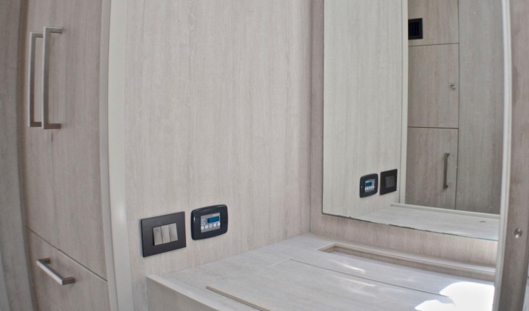 58 Leopard Owner desk/vanity