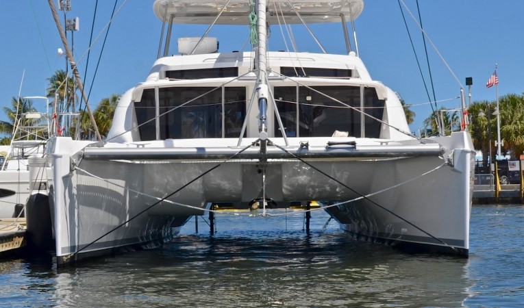 58 Leopard 27' 9"   Beam