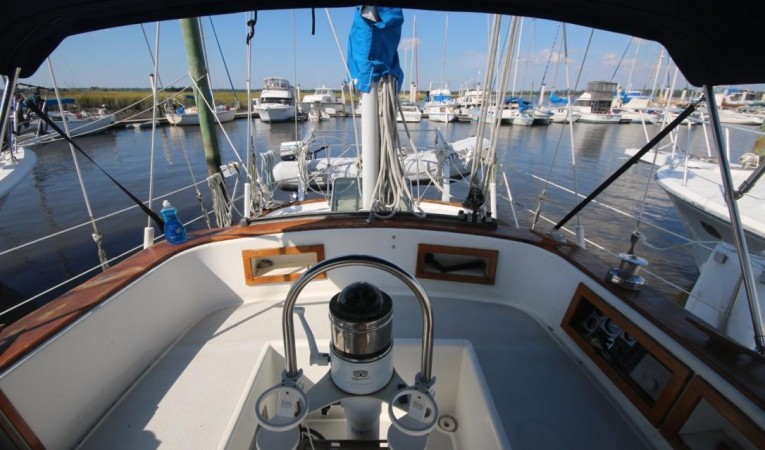 43 Endeavour Aft view from cockpit