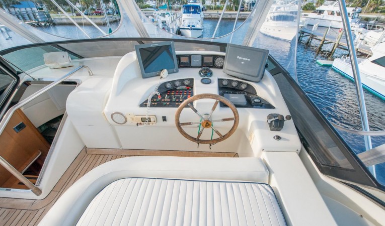 70 Azimut 