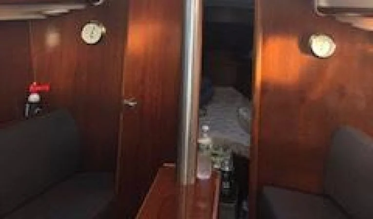 32 Beneteau 