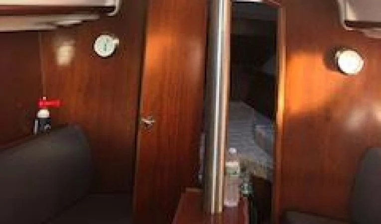 32 Beneteau 