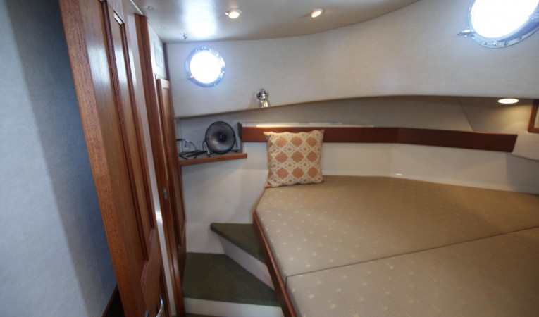 32 Nordic Tugs port in master