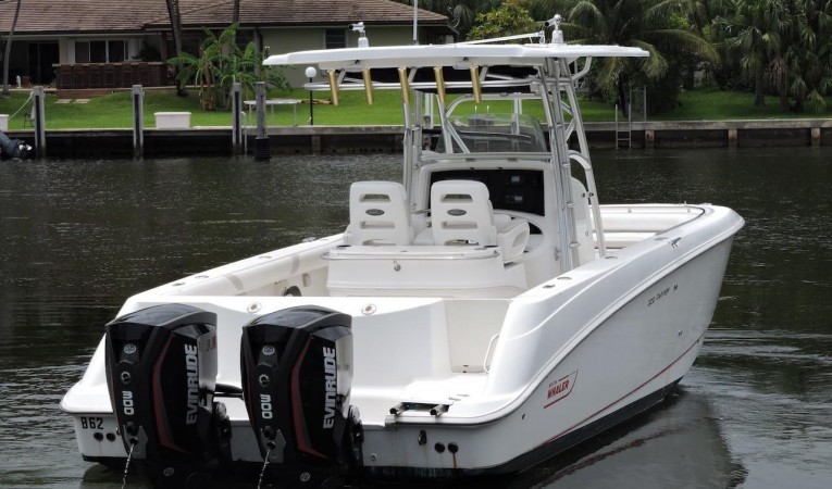 32 Boston Whaler 