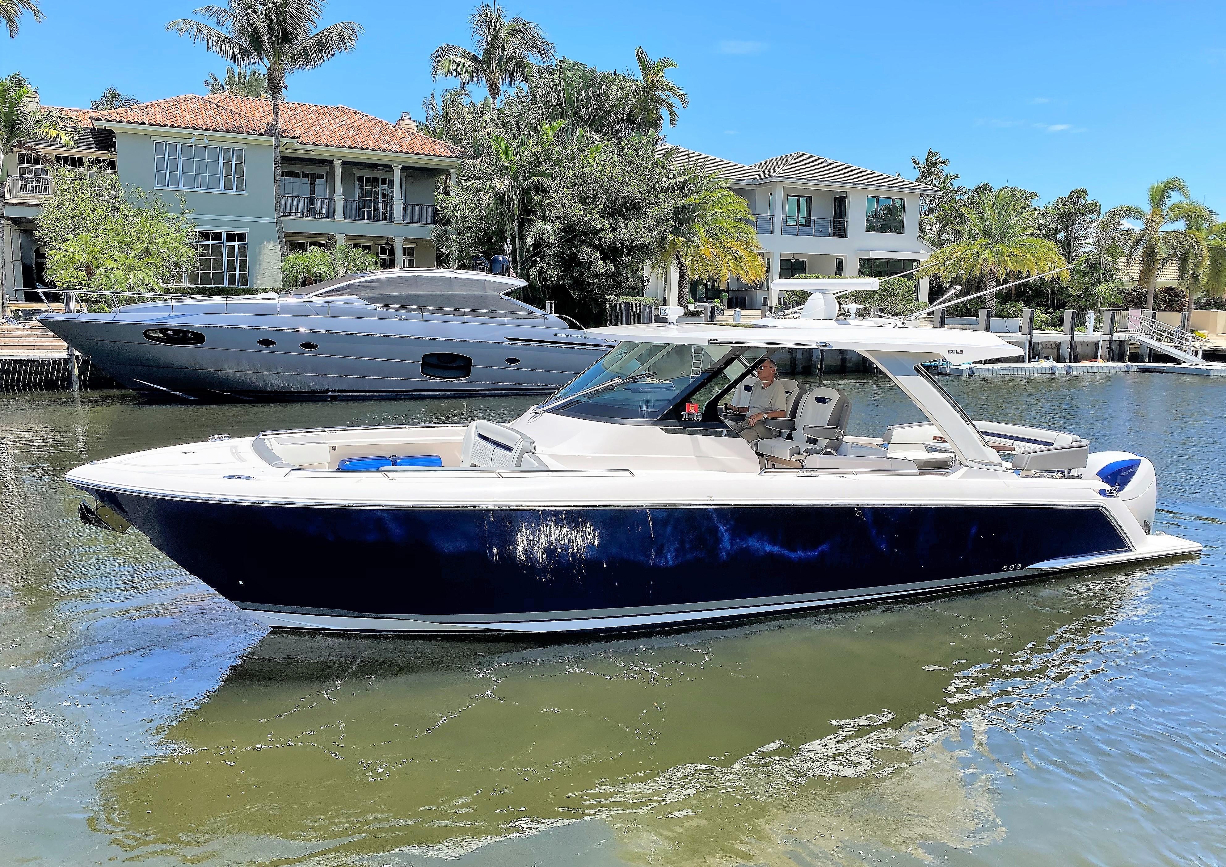 38 Tiara Sport 19 Steelaway Fort Lauderdale Florida Sold On 10 13 By Denison Yacht Sales