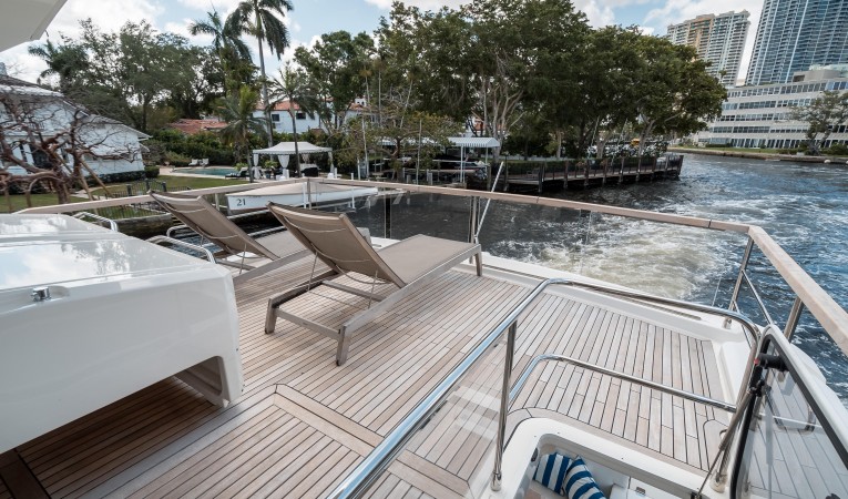 72 Absolute Flybridge Deck Aft