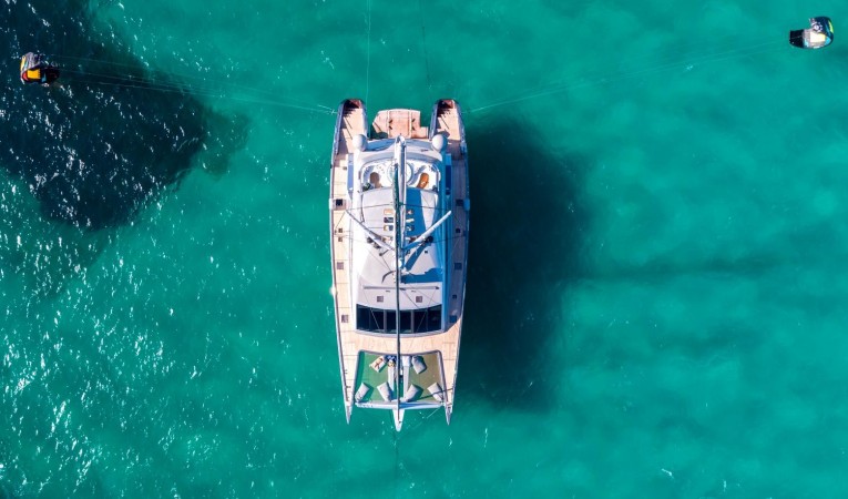 95 Blue Coast Yachts 