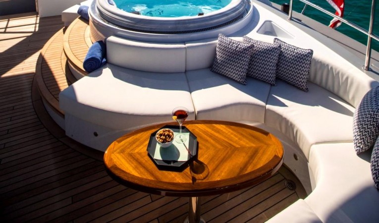 95 Blue Coast Yachts 