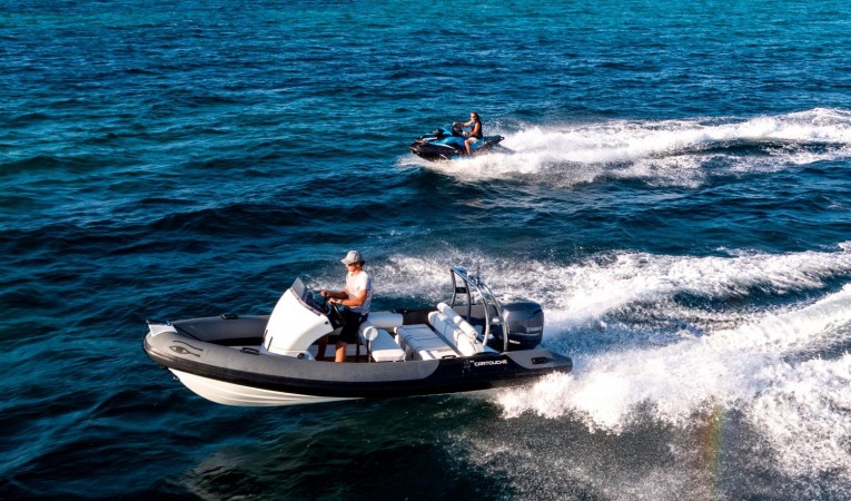 95 Blue Coast Yachts 