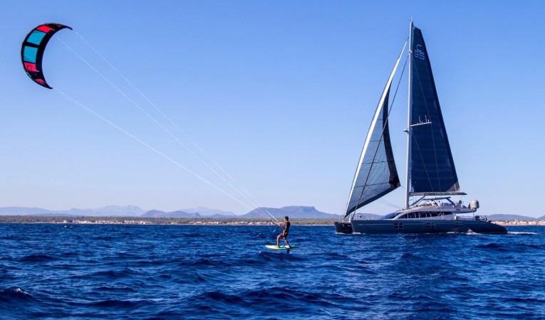 95 Blue Coast Yachts 