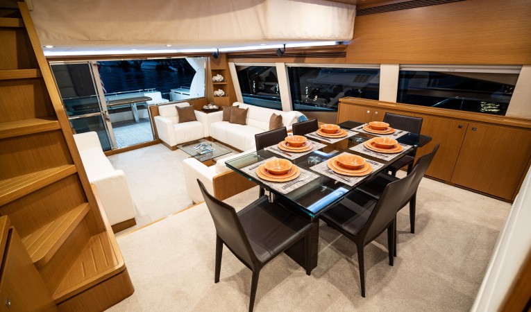78 Ferretti Yachts 
