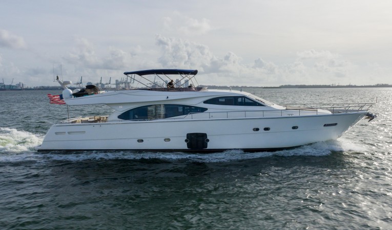 78 Ferretti Yachts 