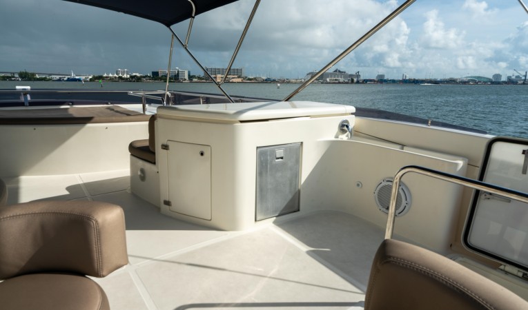 78 Ferretti Yachts 