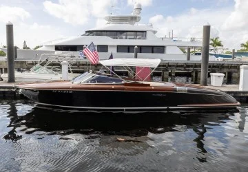 33' Riva 2013