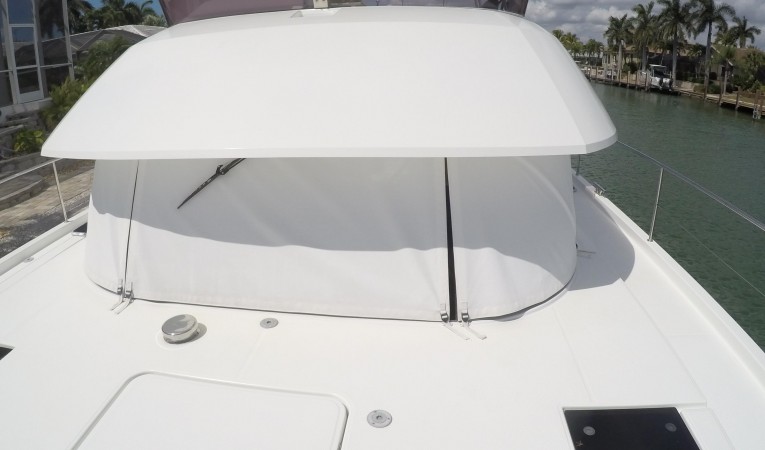 37 Fountaine Pajot Bow