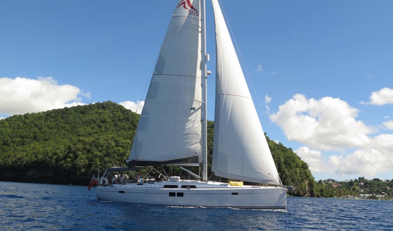 51 Hanse Under sail