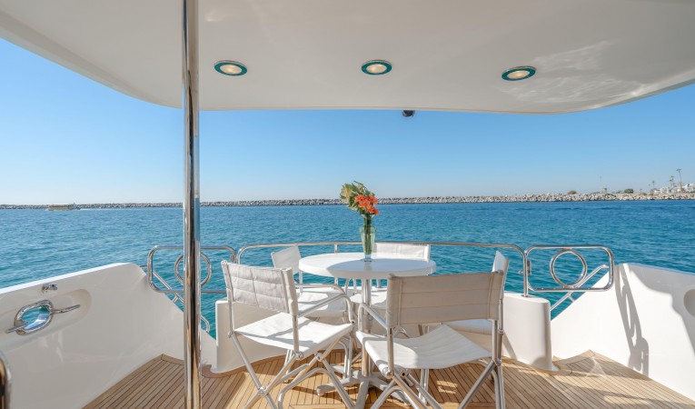52 Ocean Alexander Teak Aft Deck