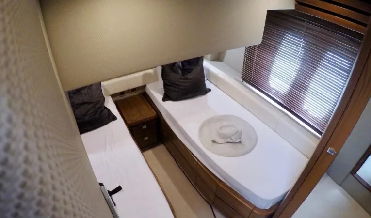 60 Pearl Guest Stateroom Port side