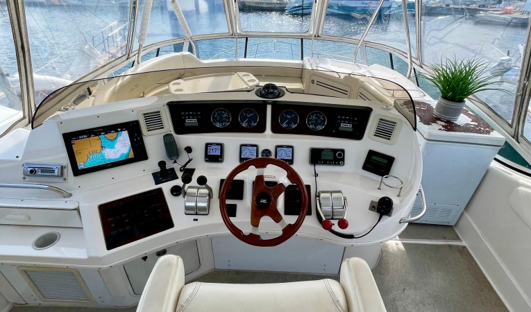 56 Sea Ray 