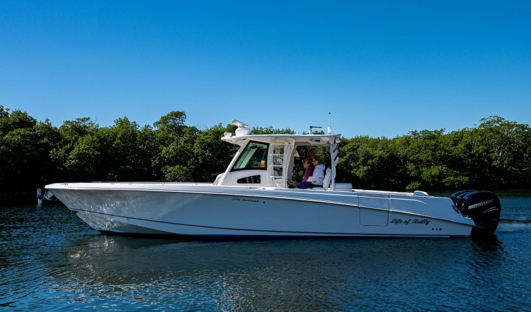 37 Boston Whaler 
