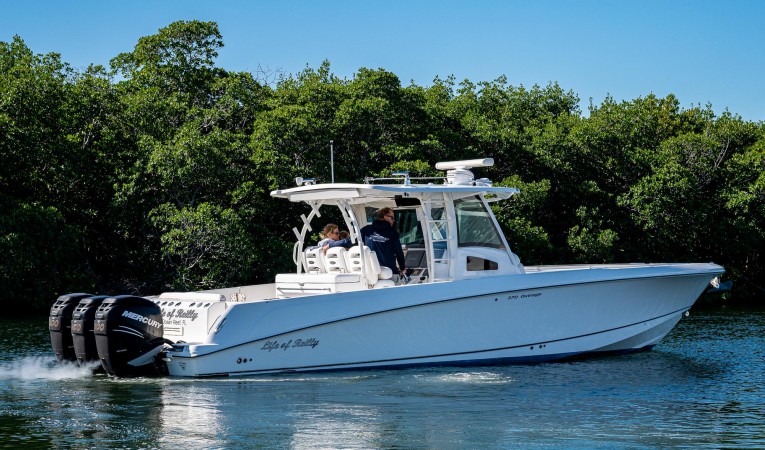 37 Boston Whaler 