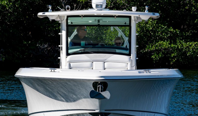 37 Boston Whaler 