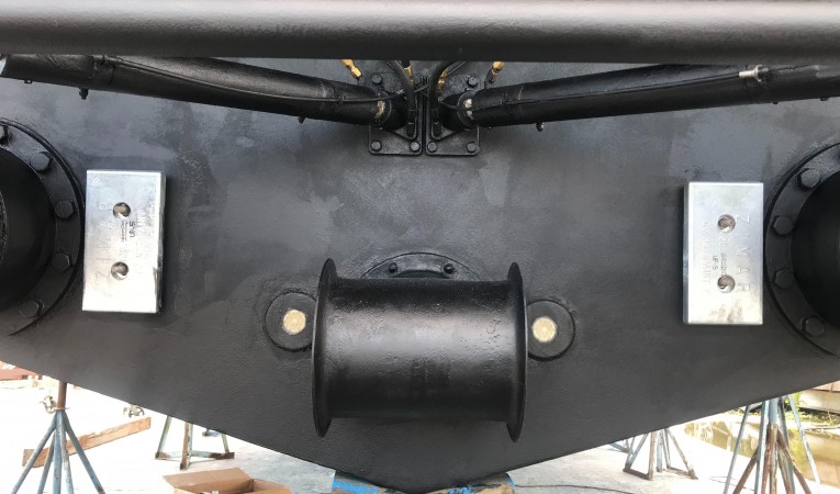 62 Pershing Stern Thruster