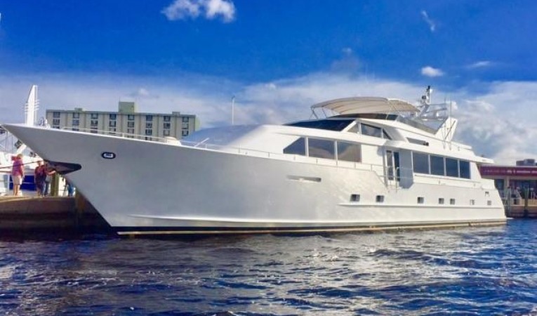 100 Broward Port Bow Profile