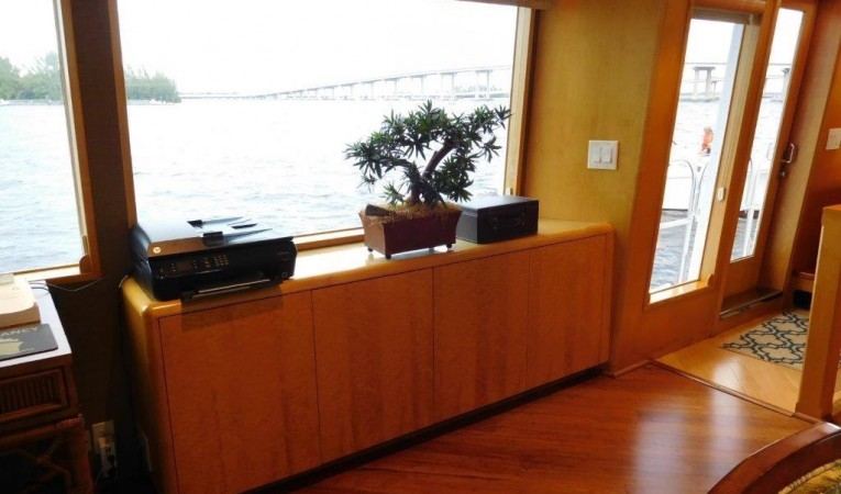 100 Broward Salon Cabinetry Portside