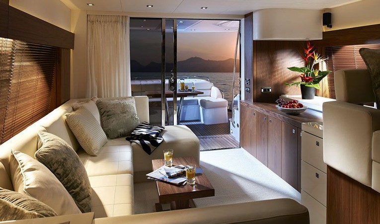 53 Sunseeker Manufacturer Provided Image: Sunseeker Mahattan 53 Saloon