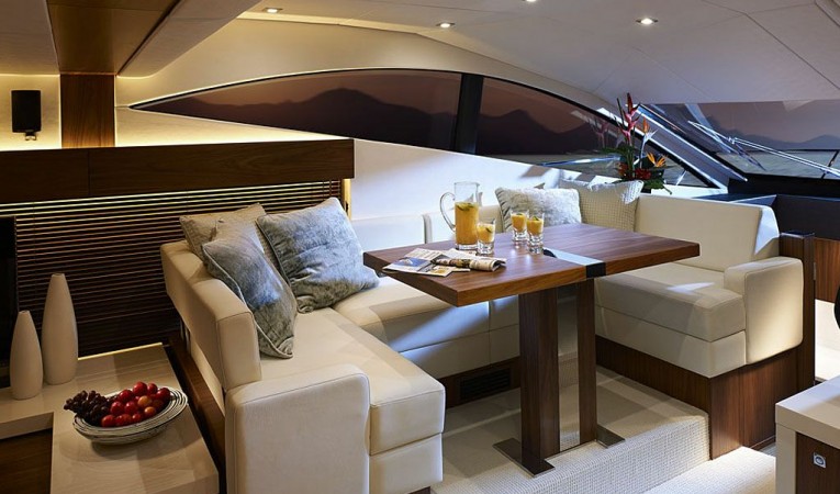 53 Sunseeker Manufacturer Provided Image: Sunseeker Mahattan 53 Dining Area