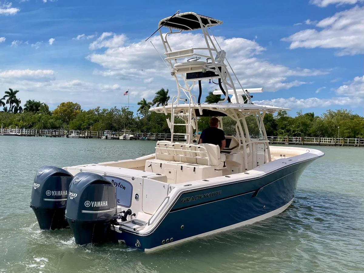 33 Grady-white 2012 BULLPEN Marco Island, Florida Sold on 2022-09-01 by ...