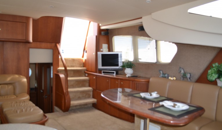 39 Silverton Salon Entry Companion Way