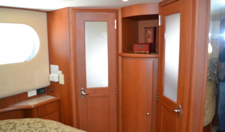 39 Silverton Separate Master Head & Shower