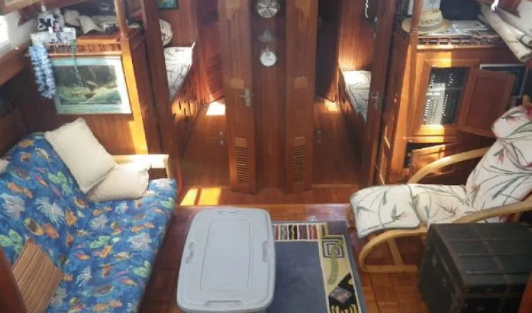 54 Ta Chiao Main Saloon