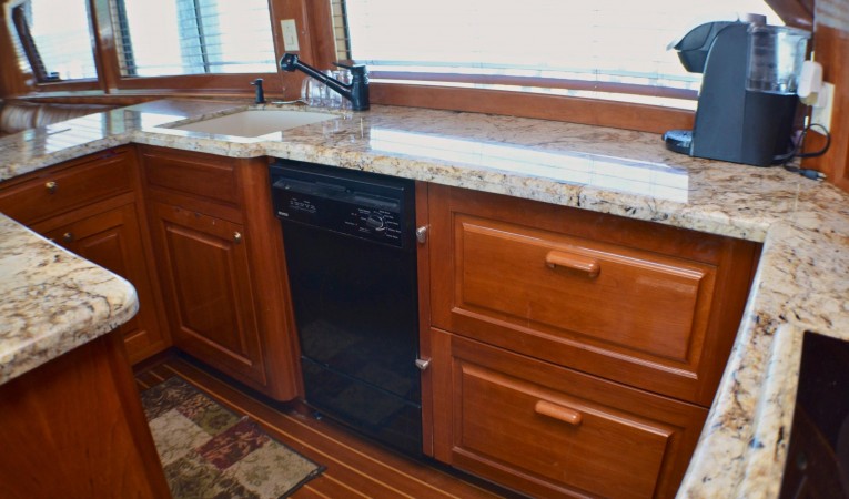 65 Hatteras Galley