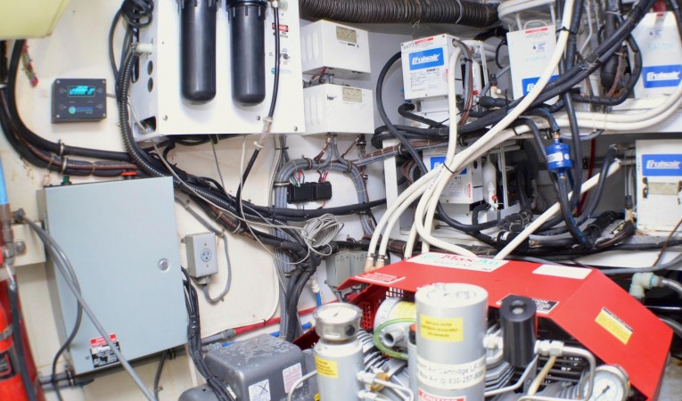 65 Hatteras Equipment Room