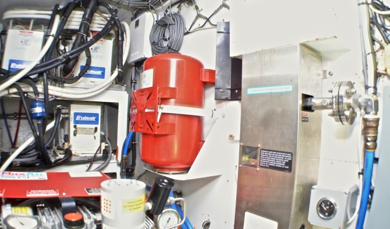 65 Hatteras Equipment Room