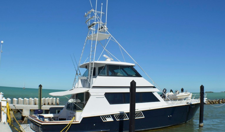 65 Hatteras Profile